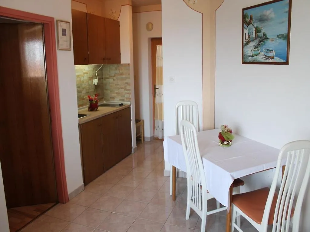 Apartment In Kali With Sea View, Balcony, Air Conditioning, Wi-Fi
