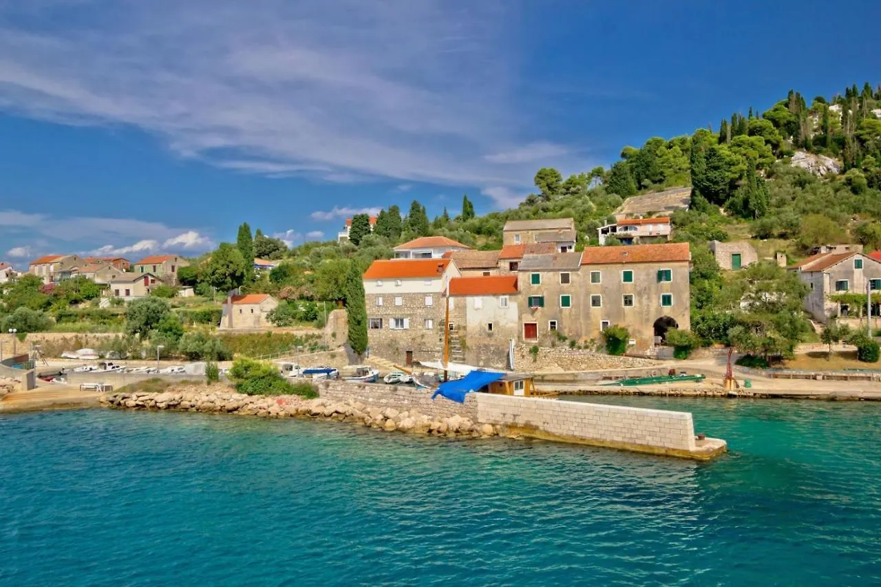 Apartment In Kali With Sea View, Balcony, Air Conditioning, Wi-Fi Croatia